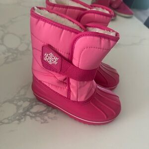 Pink Snow Boots with Snowflake Detail